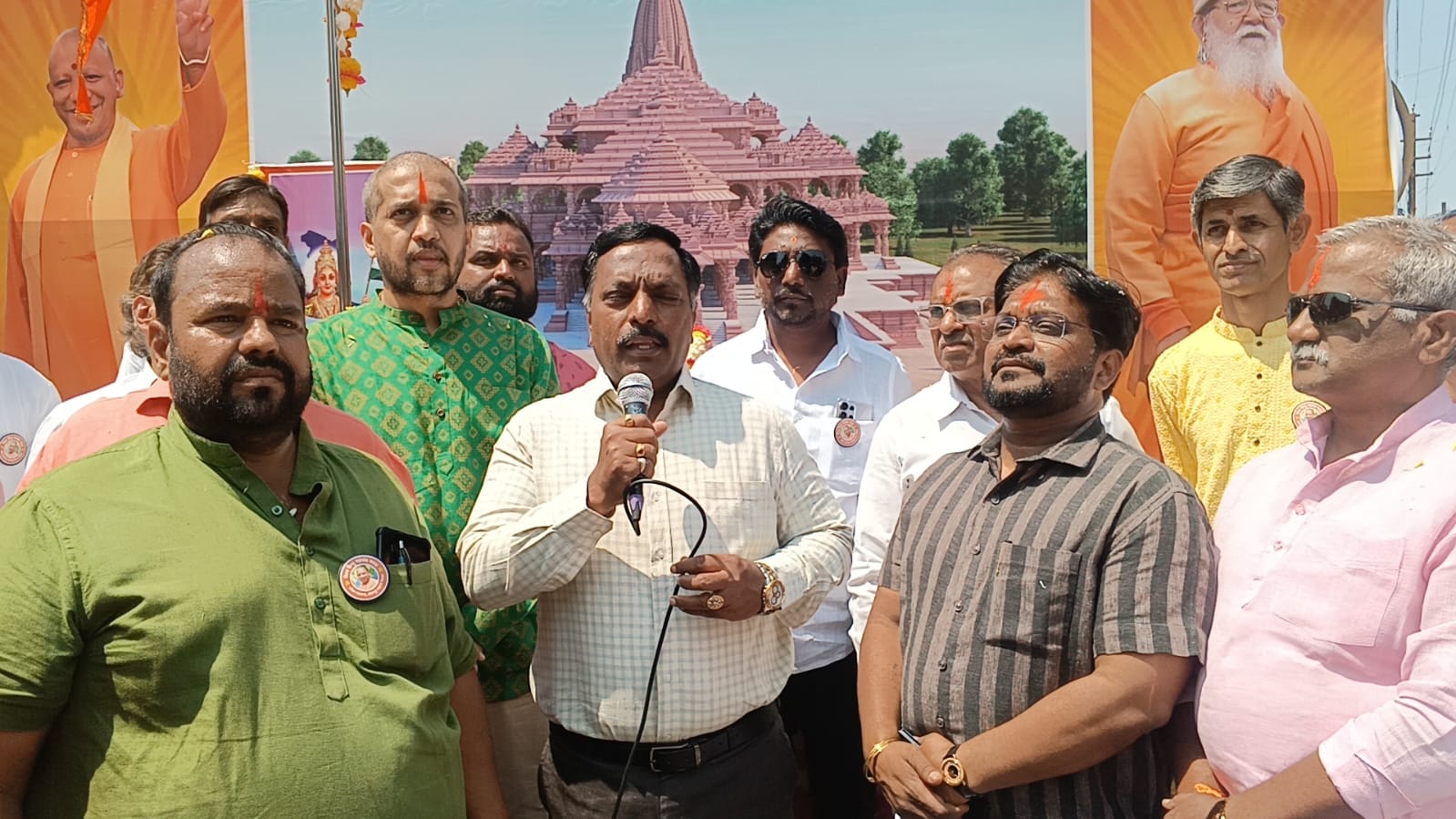 हिंदू नववर्ष पर भव्य ध्वजवंदन, धर्मसंरक्षण संकल्प समारोह एवं कार्यकारिणी नियुक्ति उत्साहपूर्वक संपन्न सोलापुर.